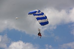parachute-air-sports-4306905_1280